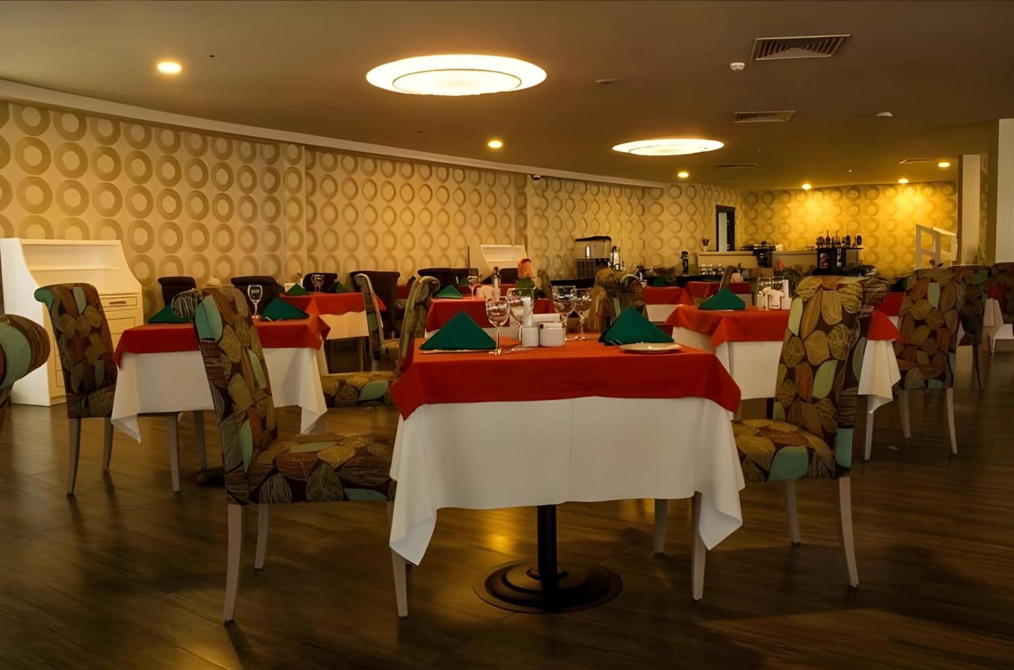 Orbi City Batumi Hotel Sea View Εξωτερικό φωτογραφία