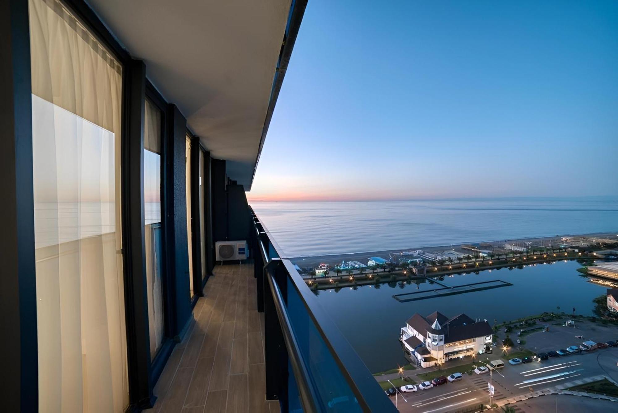 Orbi City Batumi Hotel Sea View Εξωτερικό φωτογραφία